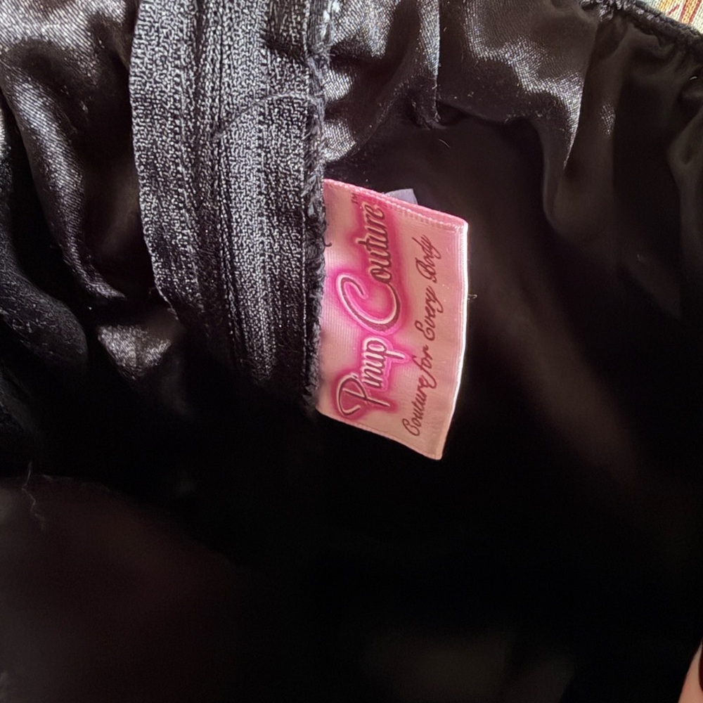 Pinup Couture black sateen Jenny dress - Picture 4 of 6
